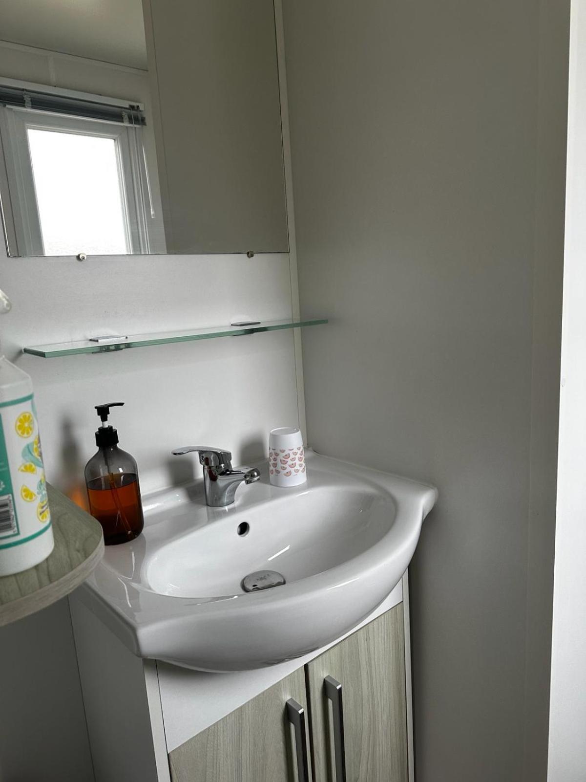 Mobilhome Clim La Falaise 4 Etoiles Narbonne Exteriör bild